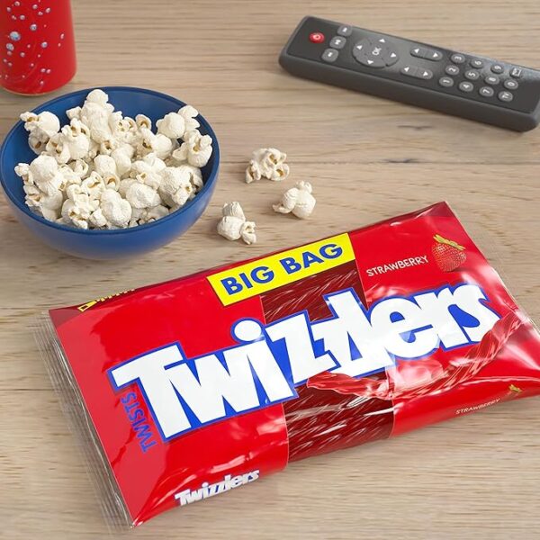 آب‌نبات ژله‌ای با طعم توت‌فرنگی توئیزلرز TWIZZLERS