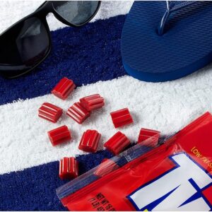 آبنبات جویدنی توئیزلرز TWIZZLERS